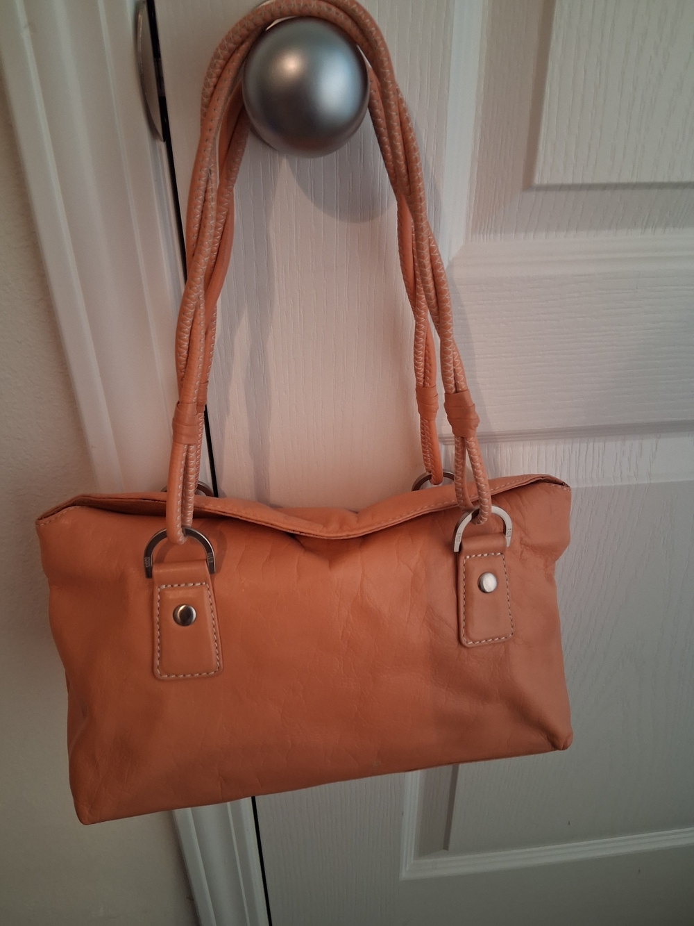 Women’s Tan Shoulder Bag - Classic Soft Tote